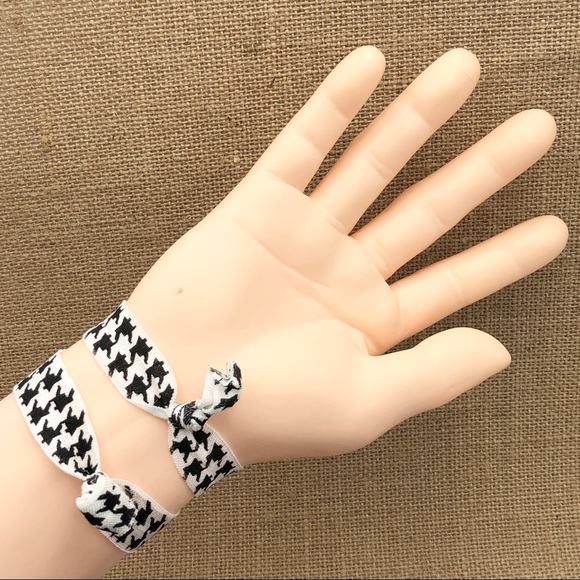 🌼 Houndstooth Football or Elephant Stretch Bracelet Ponytail Holder Houndstooth - Picture 3 of 3